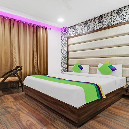 Itsy Hotels Unique - Near Railway Station Amritsar Buitenkant foto
