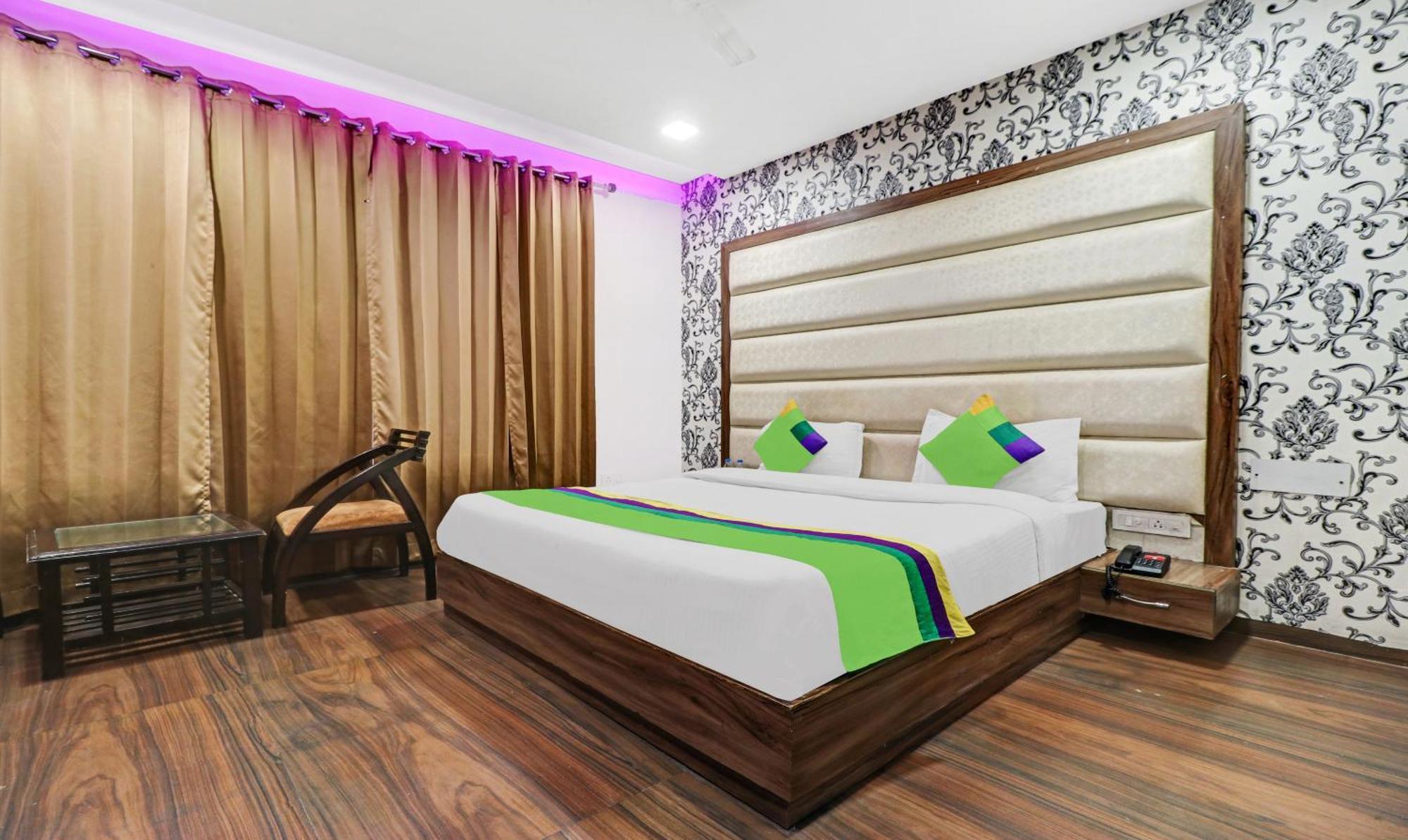 Itsy Hotels Unique - Near Railway Station Amritsar Buitenkant foto
